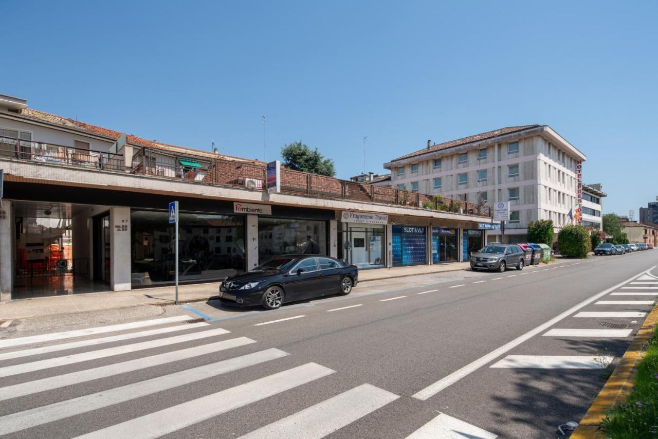 7° Cielo Apartment - Venezia - Mestre With Terrace Extérieur photo